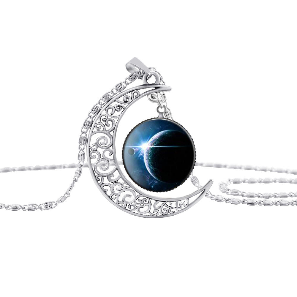 Women's Crescent Moon Necklace